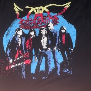 Aerosmith rocks tour tee